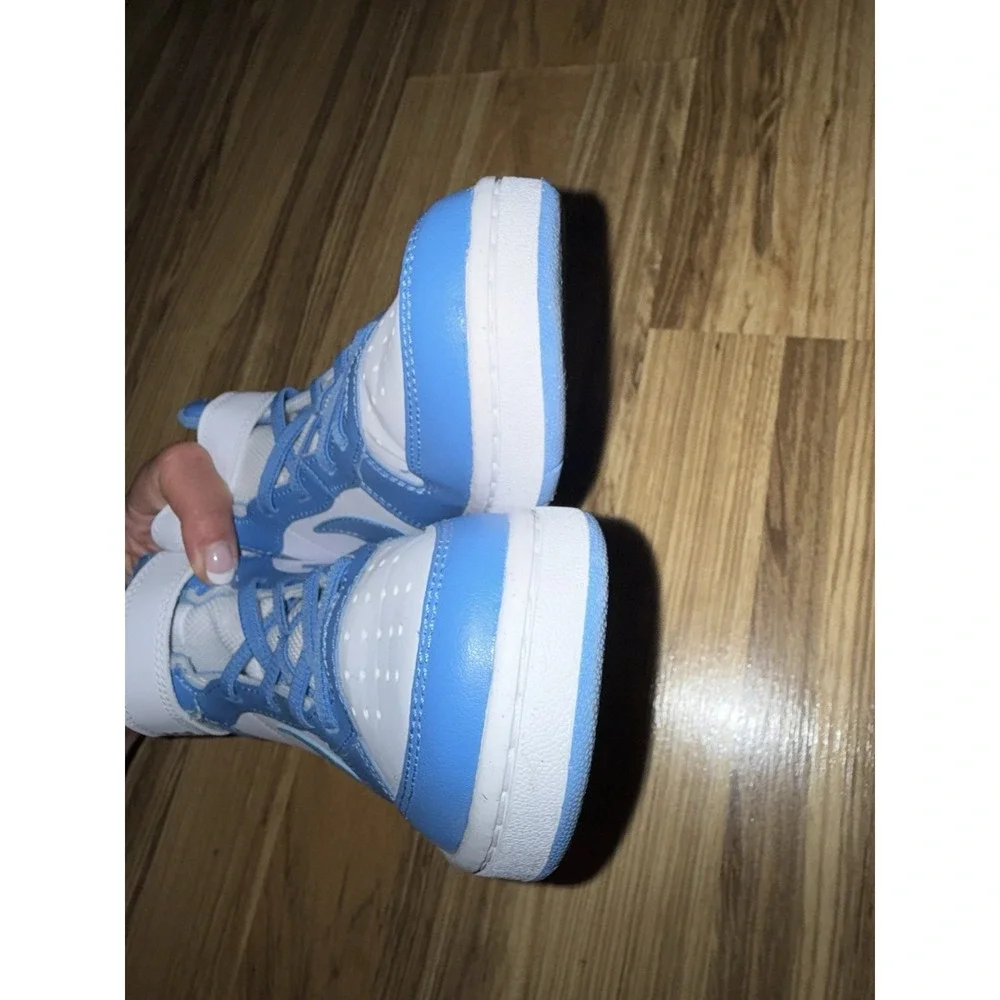 Nike NEW Court Borough Mid 2 White Blue Kids Youth Sz‎ 2Y 2